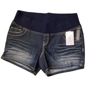 Duo‎ Maternity Flap Pocket Distressed Denim Under Belly Shorts Size Large NWT